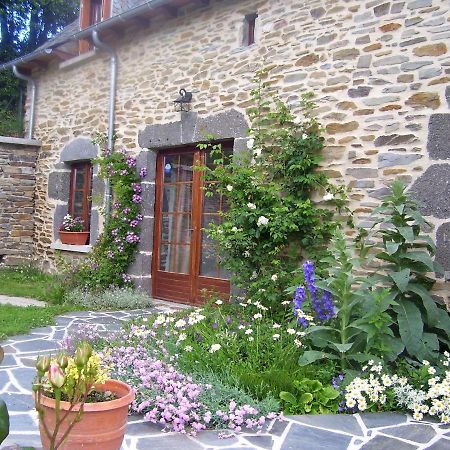 Le Martinou Bed & Breakfast Le Cayrol ภายนอก รูปภาพ