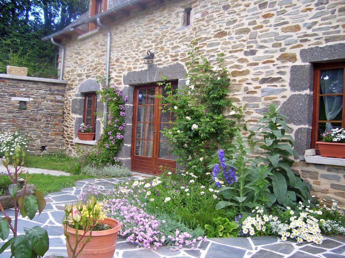 Le Martinou Bed & Breakfast Le Cayrol ภายนอก รูปภาพ