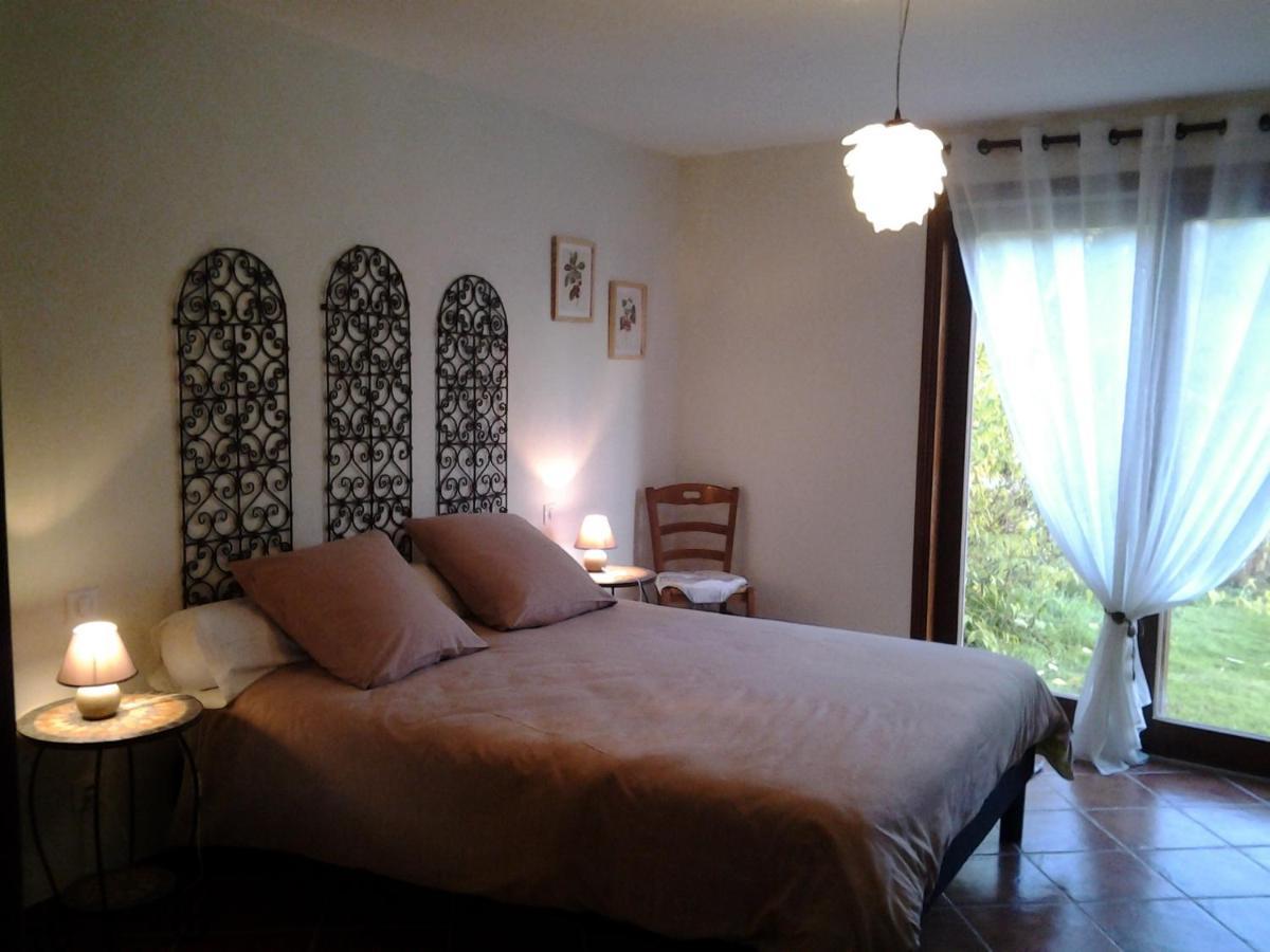Le Martinou Bed & Breakfast Le Cayrol ภายนอก รูปภาพ